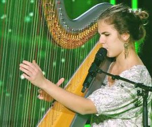 The Voice: la jeune harpiste belge tacle Jenifer